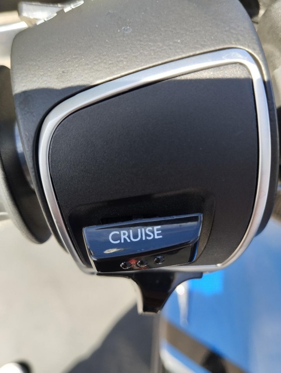 MOTO GUZZI V85 TT 850 4