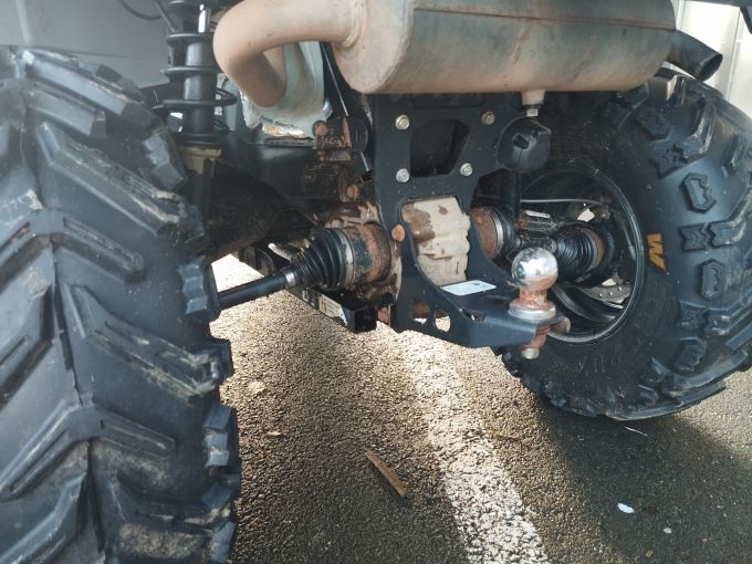 CAN-AM 570 MAX EFI 4