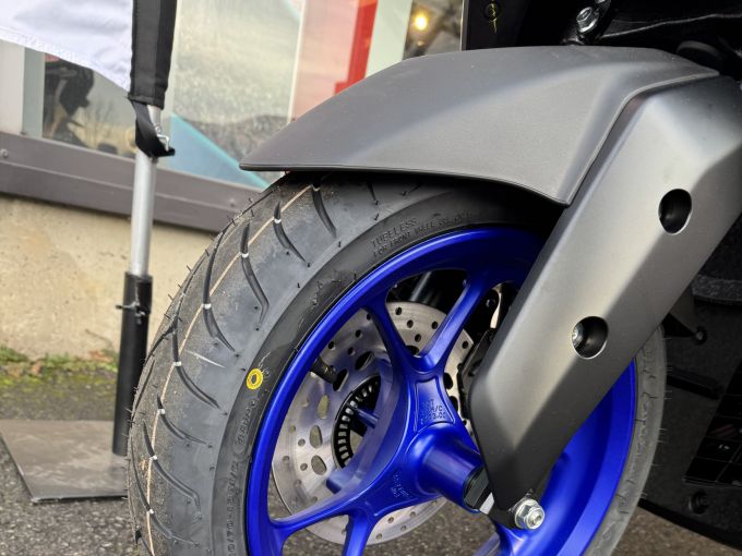 YAMAHA NMAX 125 4