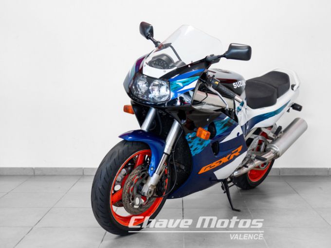 SUZUKI GSXR 1100 Suzuki 4