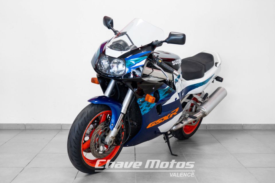 SUZUKI GSXR 1100 Suzuki 4