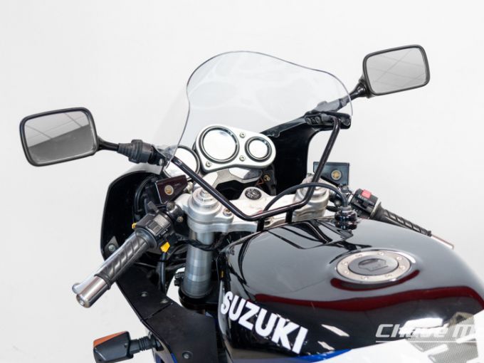 SUZUKI GSXR 1100 Suzuki 4