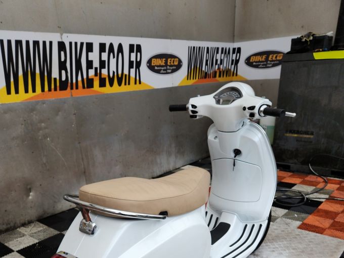 PIAGGIO LX 125 4