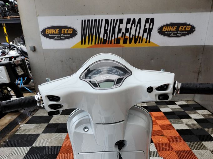 PIAGGIO LX 125 4