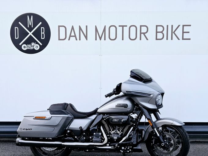 HARLEY-DAVIDSON TOURING STREET GLIDE 1977 CVO  4