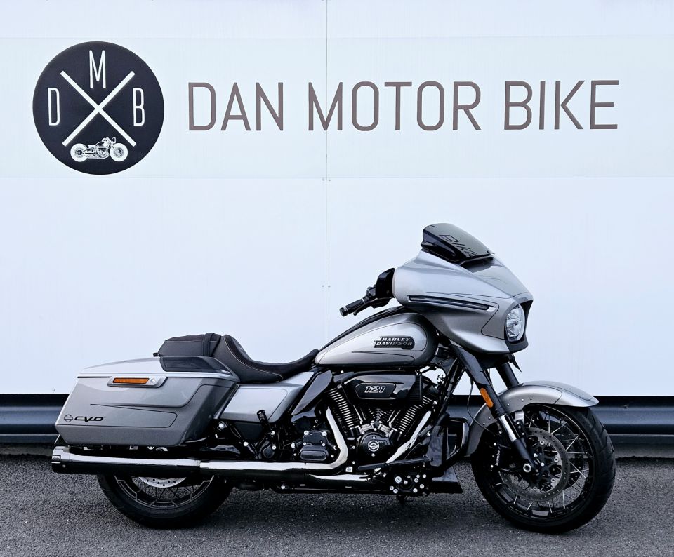 HARLEY-DAVIDSON TOURING STREET GLIDE 1977 CVO  4