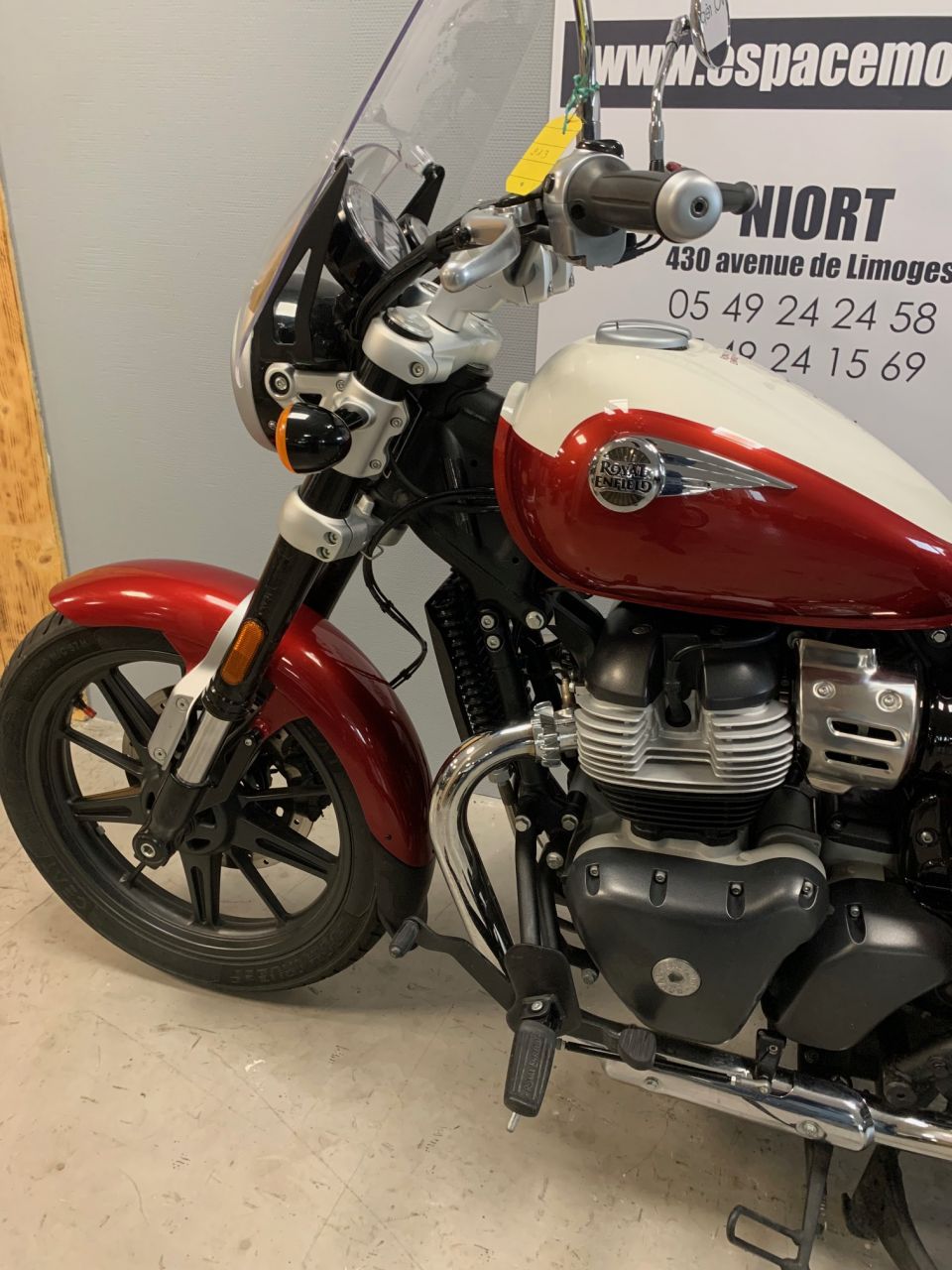 ROYAL ENFIELD SUPER METEOR 650 4