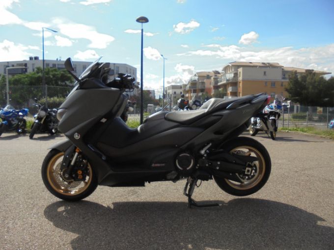 YAMAHA TMAX 560 TECH MAX 2020 4