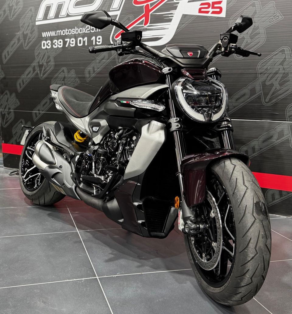 DUCATI XDIAVEL V4 4
