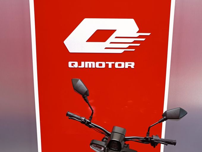QJ MOTOR Q2 MOONRIDE 4