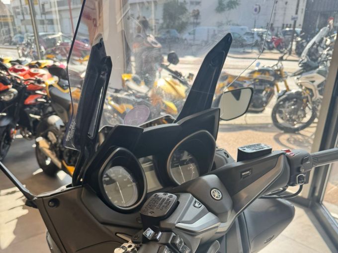 YAMAHA XP T-MAX 560 TECH MAX 4