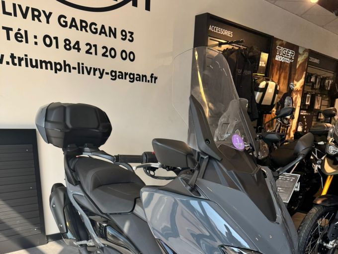 YAMAHA XP T-MAX 560 TECH MAX 4
