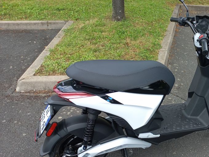 PIAGGIO 1 ACTIVE 4