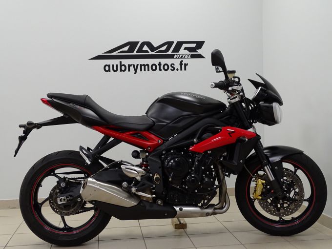 TRIUMPH STREET TRIPLE 675 R 4