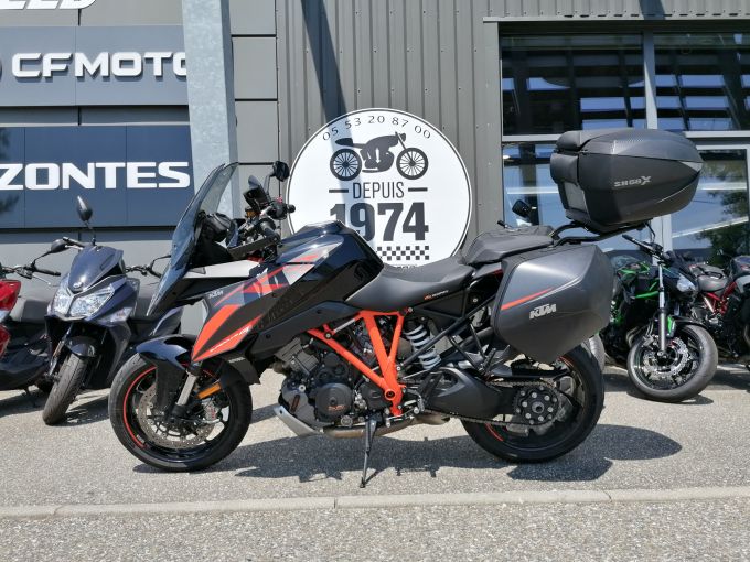 KTM 1290 SUPER DUKE GT 4