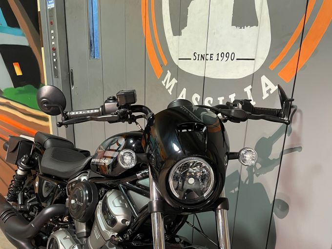 HARLEY-DAVIDSON SPORTSTER NIGHTSTER 975 4