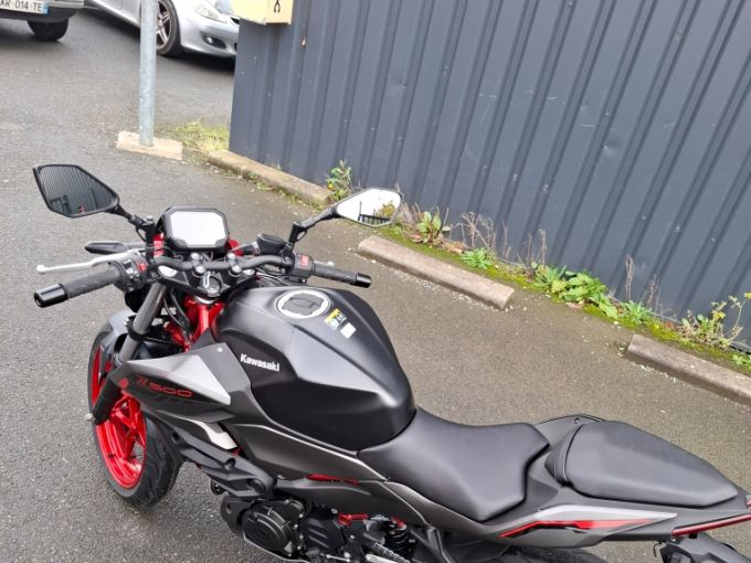 KAWASAKI Z 500 SE 4