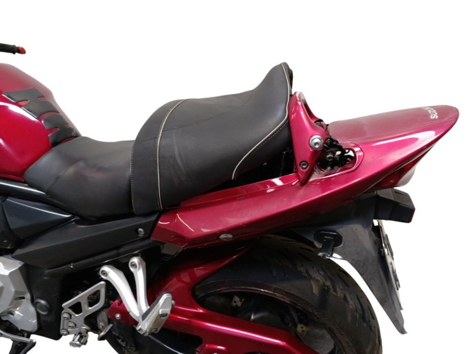 SUZUKI GSF 1250 N BANDIT 4