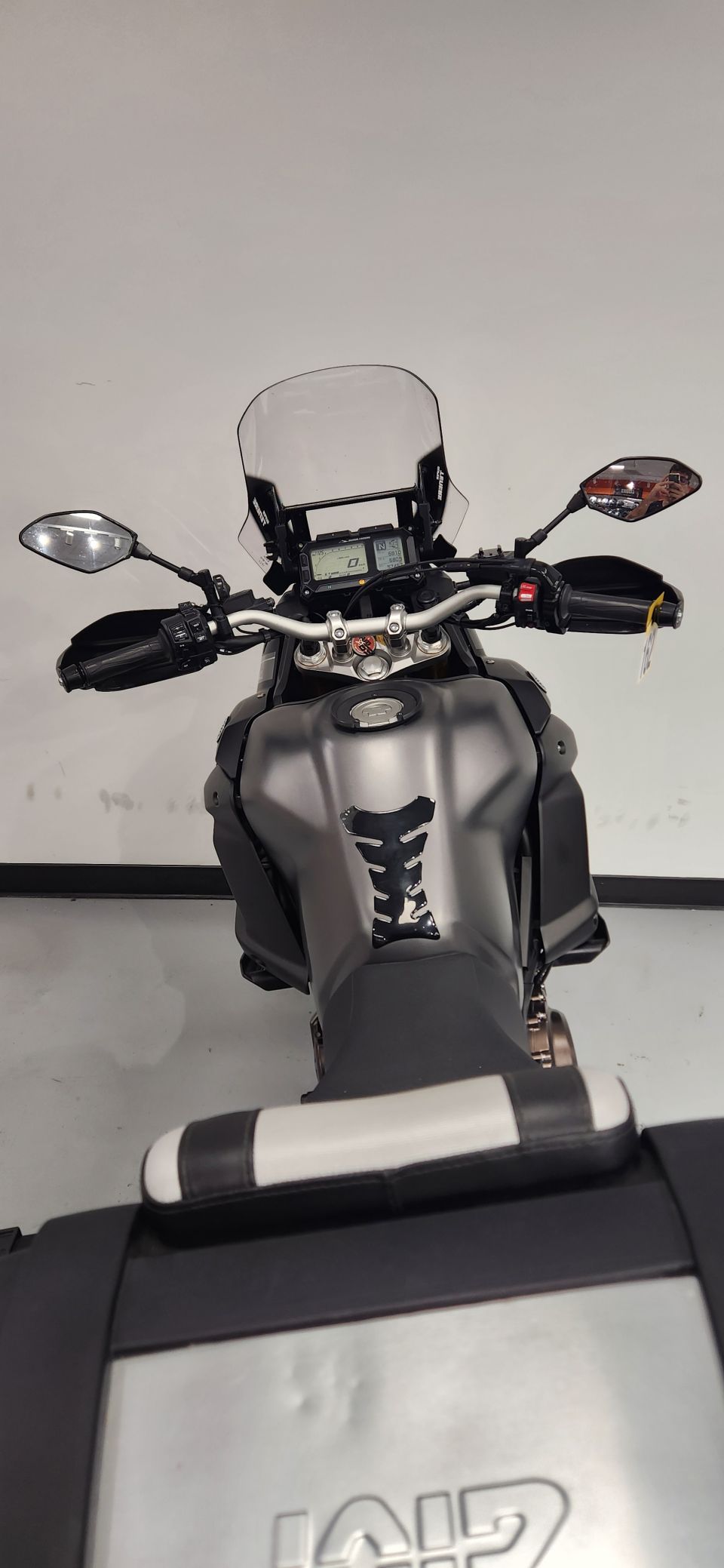 YAMAHA XTZ 1200 SUPER TENERE 4