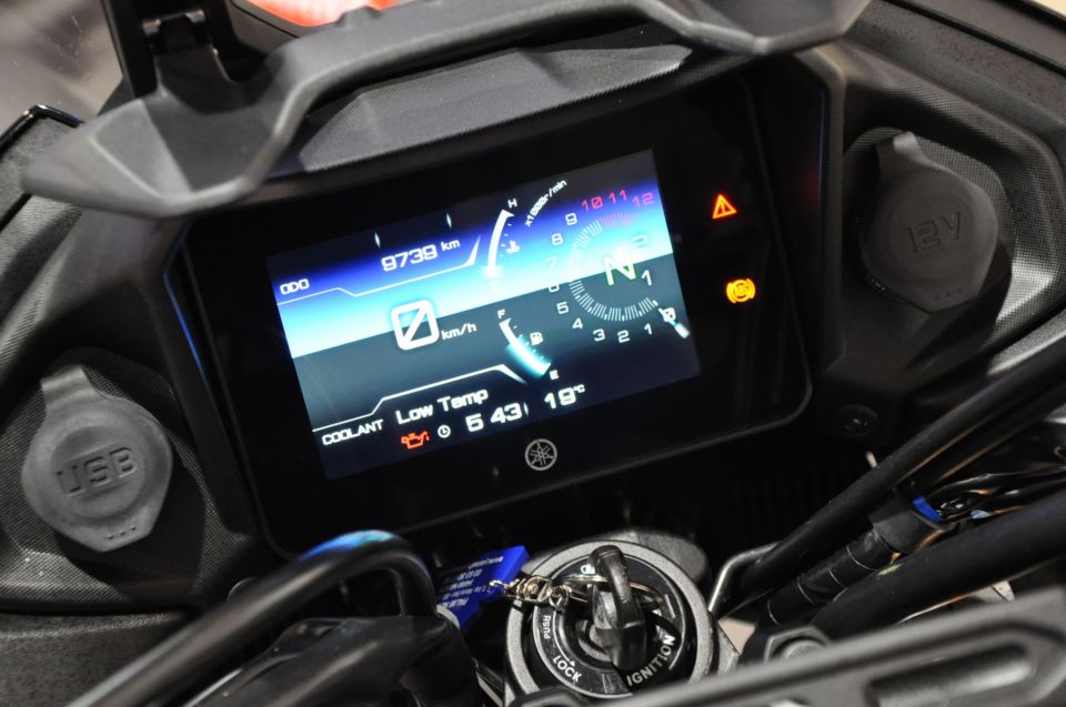 YAMAHA TRACER 7 GT 4