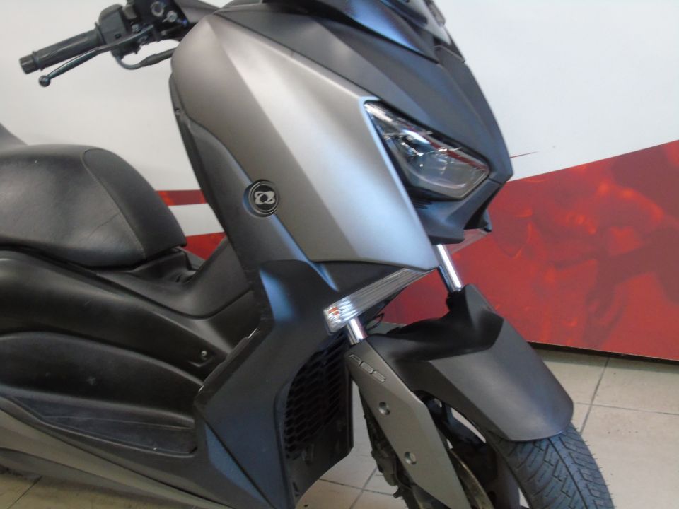 MBK EVOLIS 300 ABS (Xmax 300) 4