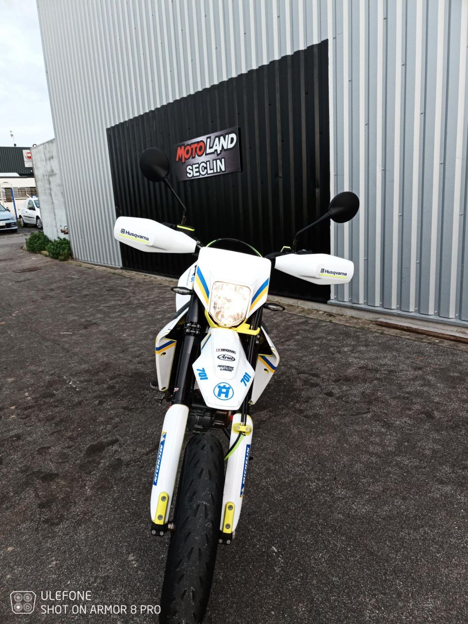 HUSQVARNA 701 SUPERMOTO 4