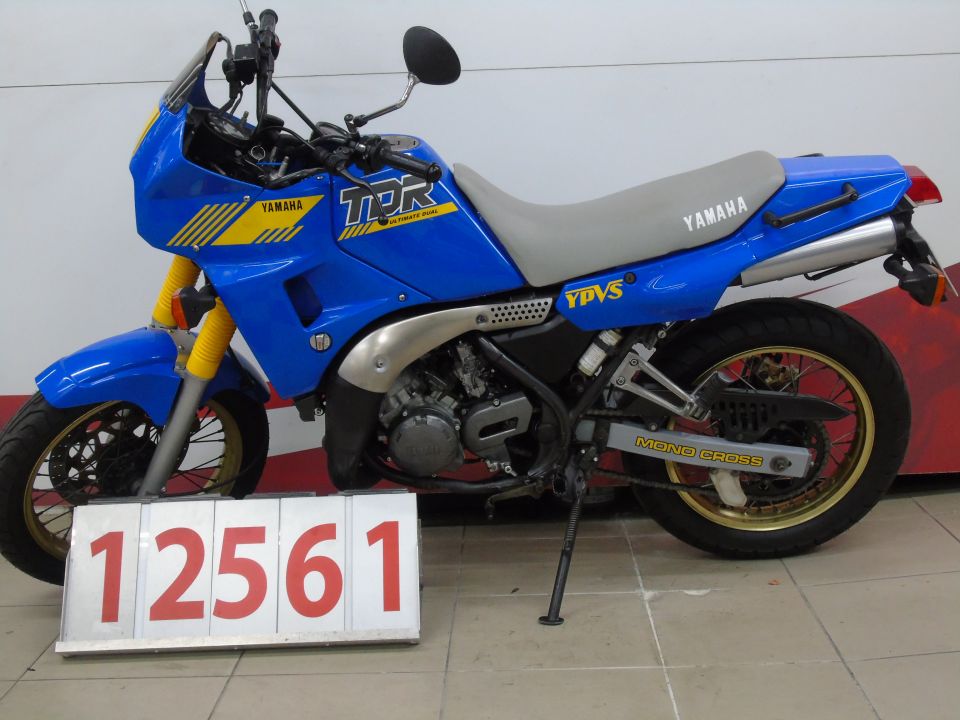 YAMAHA TDR 240 4