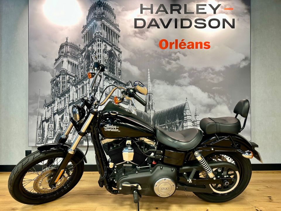 HARLEY-DAVIDSON DYNA STREET BOB 1690 4