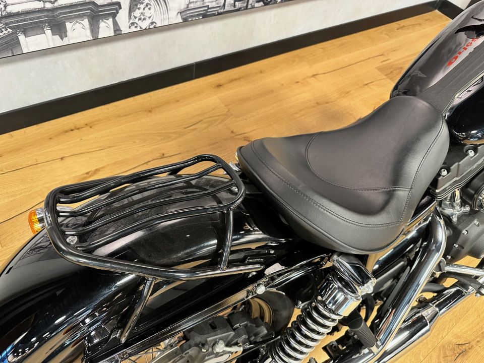 HARLEY-DAVIDSON DYNA STREET BOB 1690 4