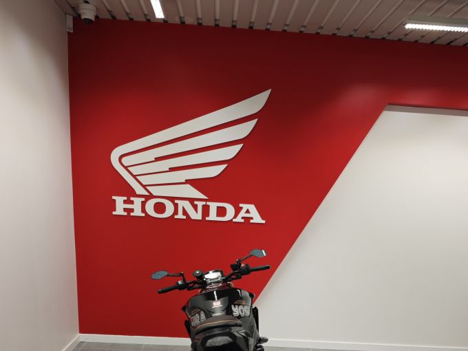SUZUKI GSX-S 1000 4