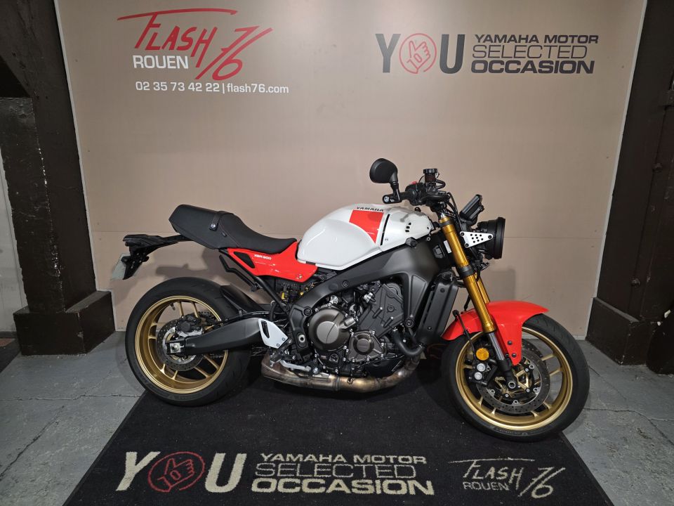 YAMAHA XSR 900 4