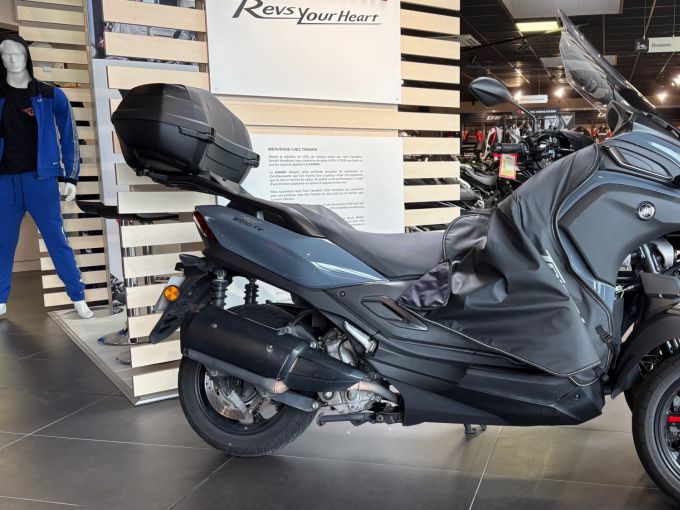 YAMAHA TRICITY 300 4