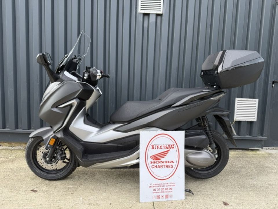 HONDA FORZA 300 ABS 4