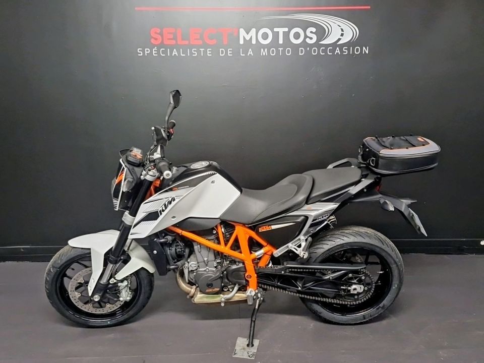 KTM 690 DUKE ABS 4