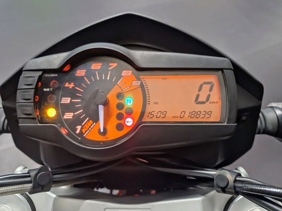 KTM 690 DUKE ABS 4
