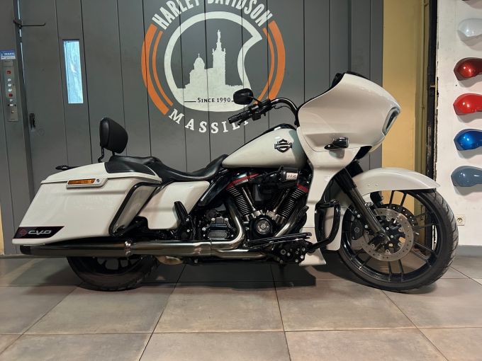 HARLEY-DAVIDSON TOURING ROAD GLIDE 1923 CVO 4