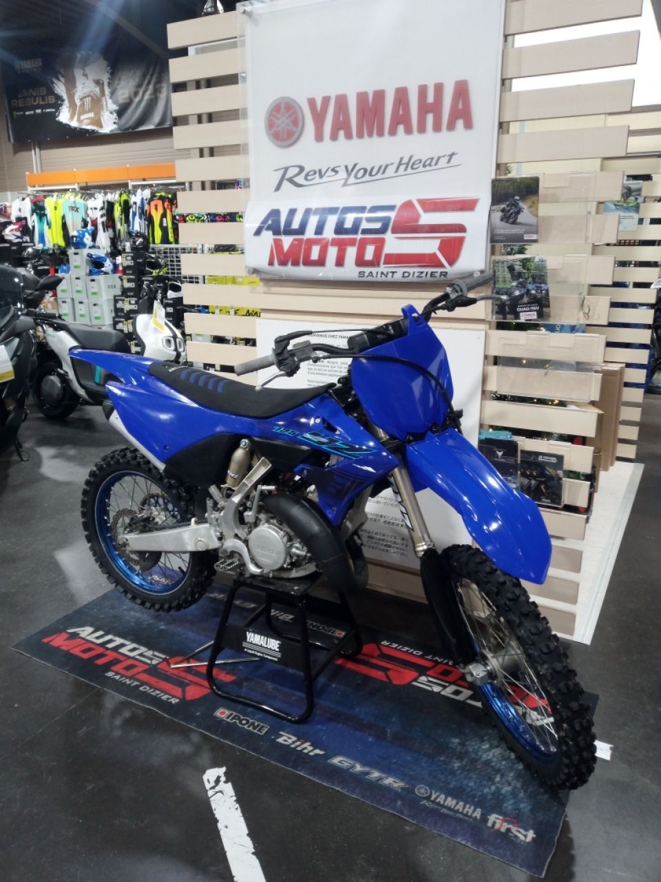 YAMAHA 125 YZ 2024 4
