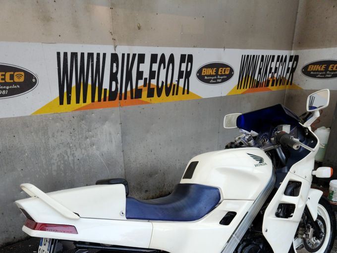HONDA VFR 4