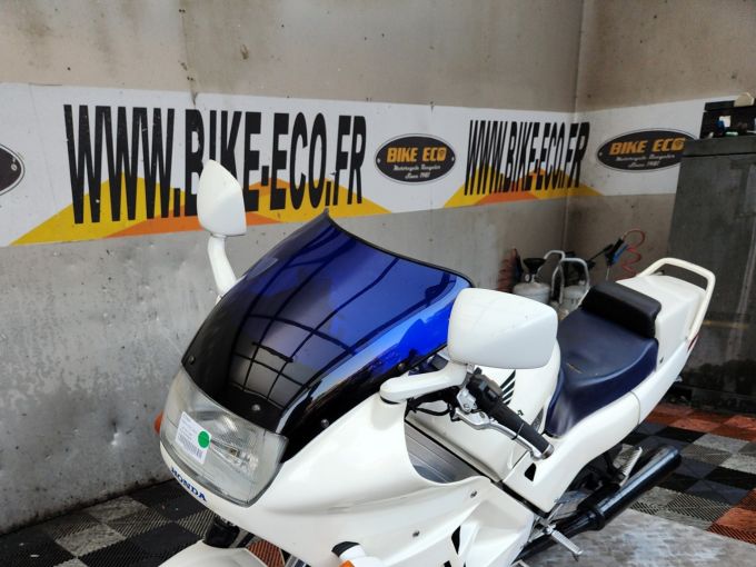HONDA VFR 4