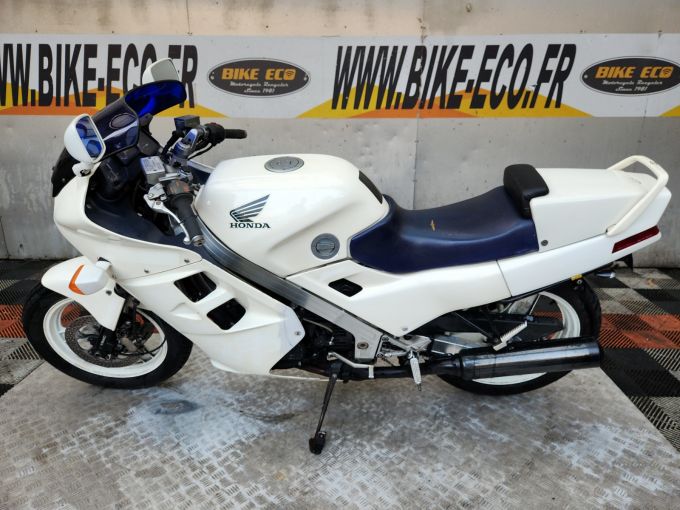 HONDA VFR 4
