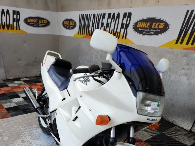 HONDA VFR 4