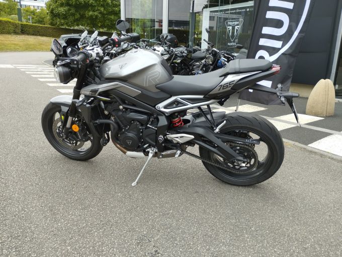 TRIUMPH STREET TRIPLE 765 R 4