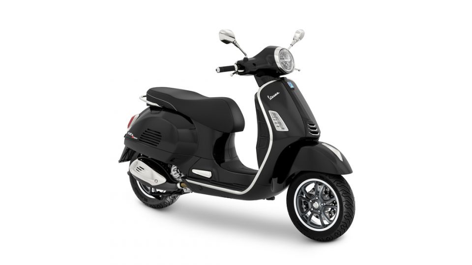 VESPA GTS SUPER SPORT 4