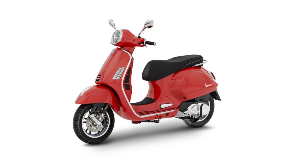 VESPA GTS SUPER SPORT 4