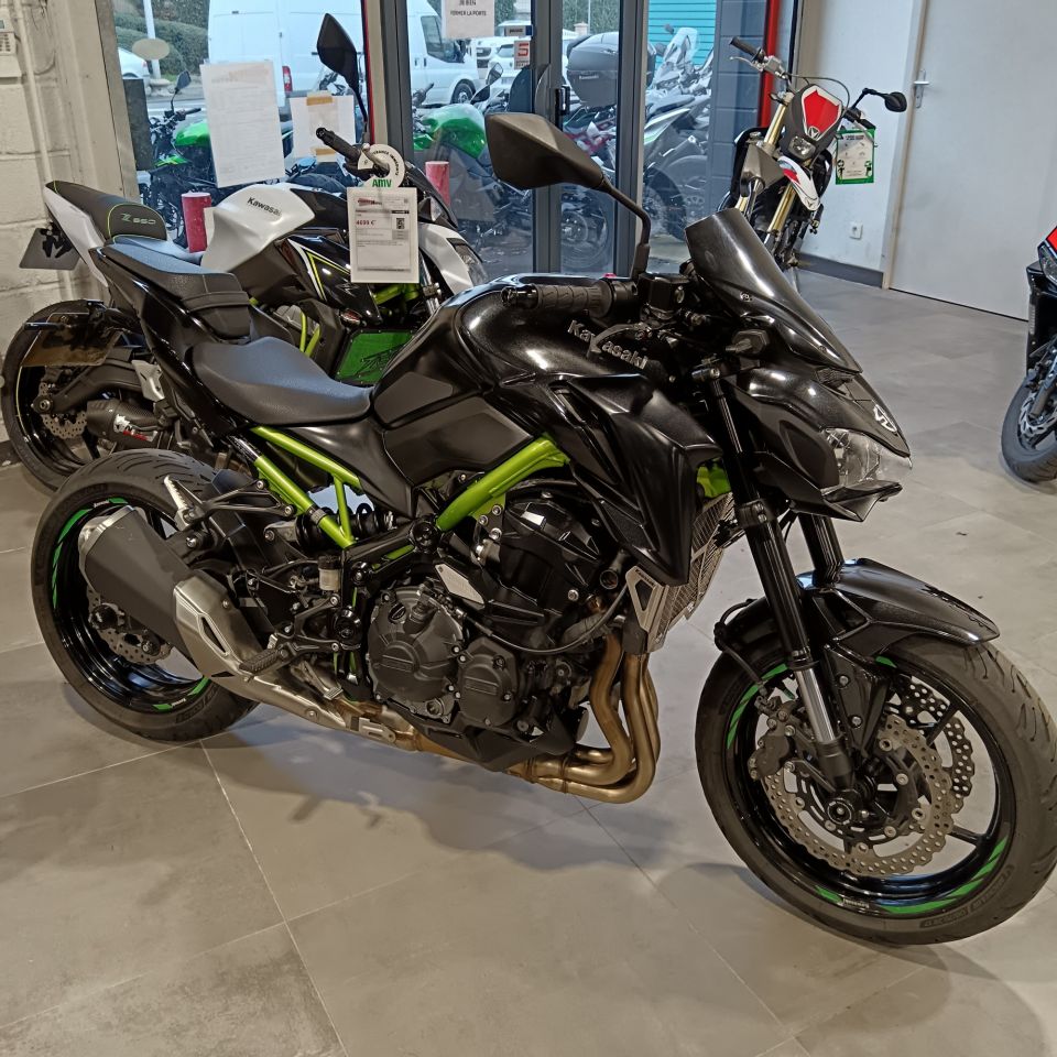 KAWASAKI Z 900 4