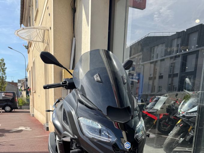 PIAGGIO MP3 310 HPE SPORT 4