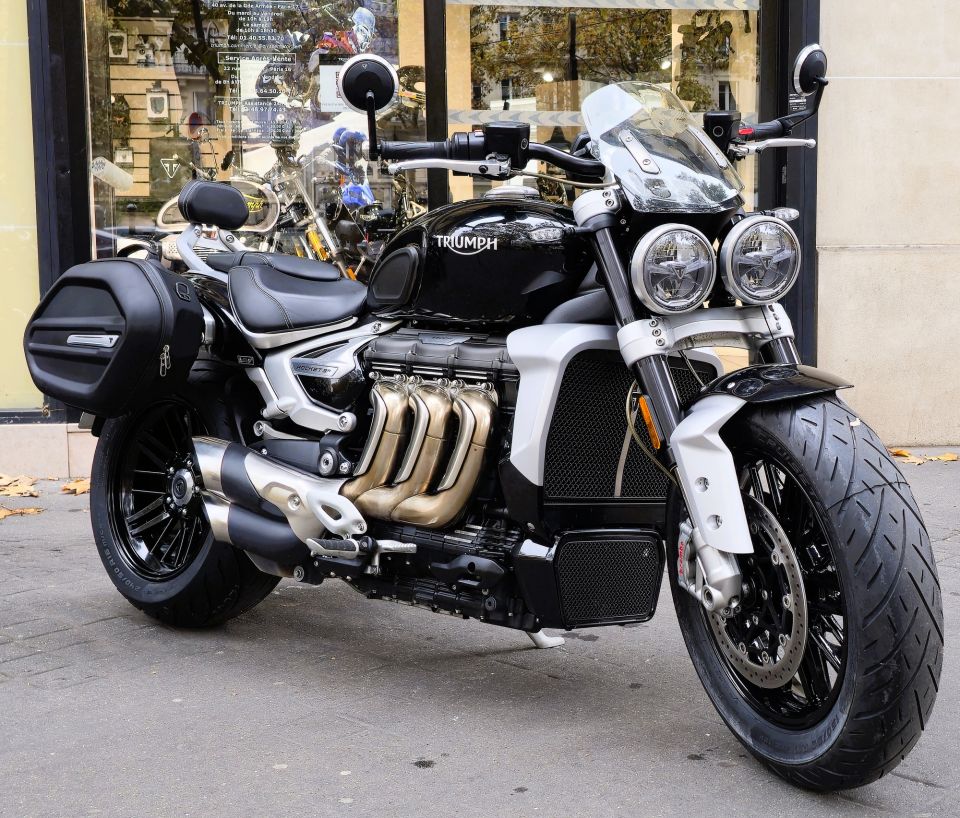 TRIUMPH ROCKET 3 R 4