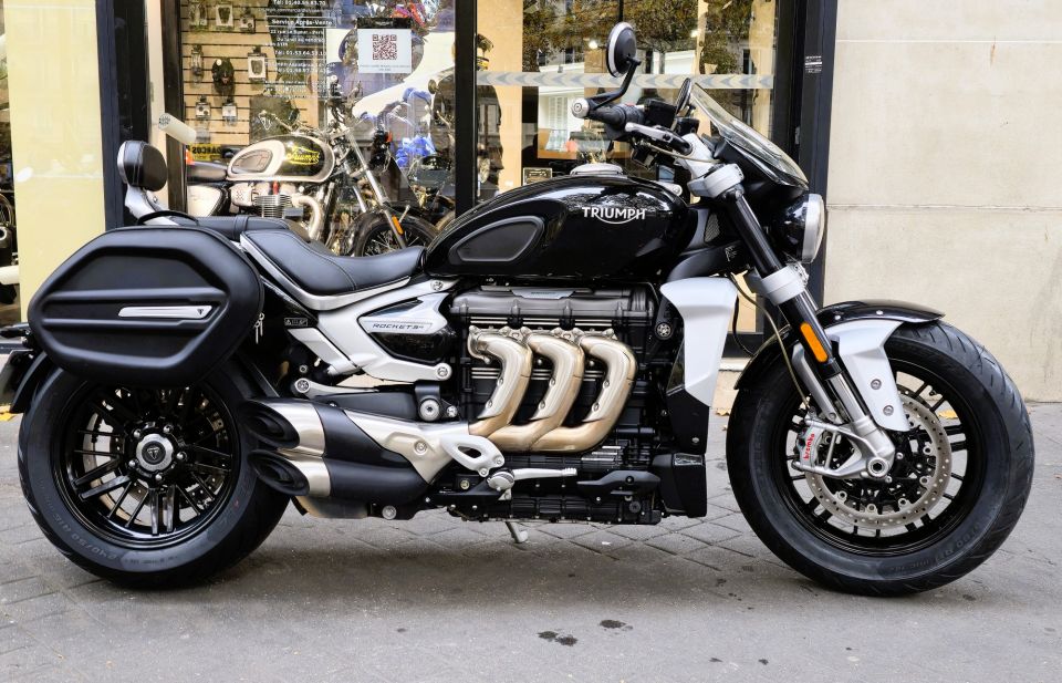 TRIUMPH ROCKET 3 R 4