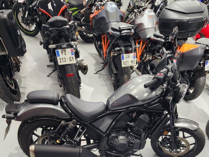 HONDA CMX 1100 REBEL 4