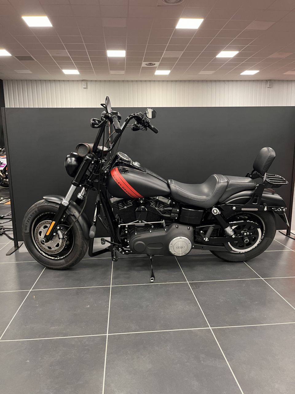HARLEY-DAVIDSON DYNA FAT BOB 1690 4